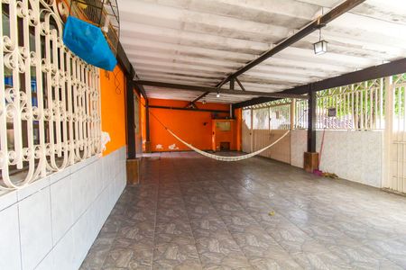 Casa à venda com 1200m², 3 quartos e 3 vagasGaragem