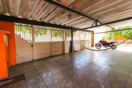 Casa à venda com 1200m², 3 quartos e 3 vagasGaragem