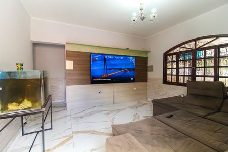 Sala de casa para alugar com 3 quartos, 1200m² em Cidade Líder, São Paulo