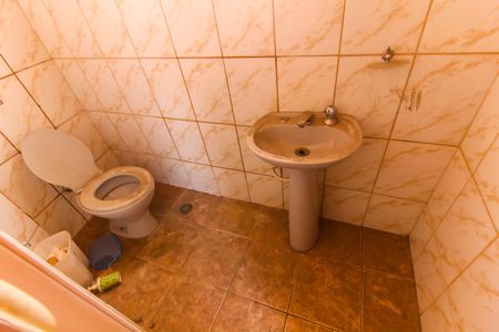 Casa à venda com 1200m², 3 quartos e 3 vagasBanheiro de Serviço