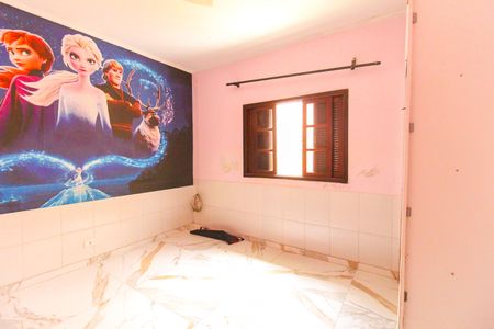 Casa à venda com 1200m², 3 quartos e 3 vagasQuarto 3