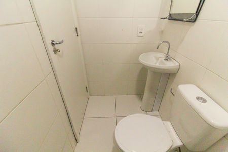 Apartamento para alugar com 32m², 2 quartos e sem vaga Apartamento para alugar com 32m², 2 quartos e sem vagaBanheiro