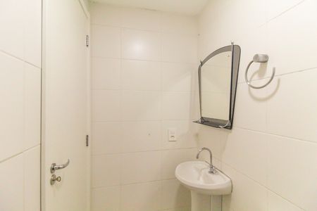 Apartamento para alugar com 32m², 2 quartos e sem vaga Apartamento para alugar com 32m², 2 quartos e sem vagaBanheiro