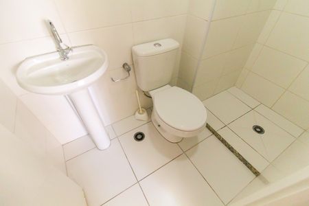 Apartamento para alugar com 32m², 2 quartos e sem vaga Apartamento para alugar com 32m², 2 quartos e sem vagaBanheiro