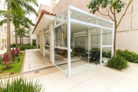 Apartamento para alugar com 32m², 2 quartos e sem vaga Apartamento para alugar com 32m², 2 quartos e sem vagaÁrea comum - Churrasqueira