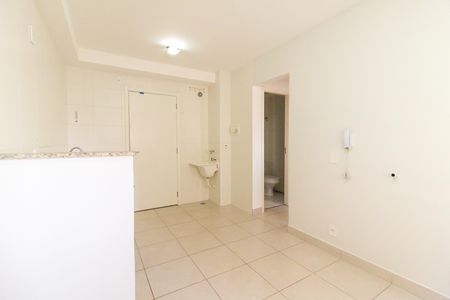 Apartamento para alugar com 32m², 2 quartos e sem vaga Apartamento para alugar com 32m², 2 quartos e sem vagaSala/Cozinha