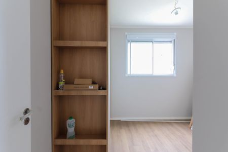 Quarto  de apartamento para alugar com 2 quartos, 41m² em Vila Butantã, São Paulo