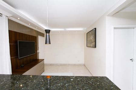 Sala de apartamento para alugar com 2 quartos, 44m² em Camargos, Belo Horizonte