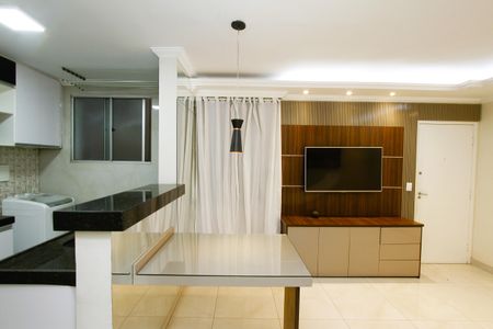 Sala de apartamento para alugar com 2 quartos, 44m² em Camargos, Belo Horizonte