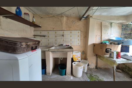 Casa à venda com 200m², 4 quartos e 3 vagasLavanderia