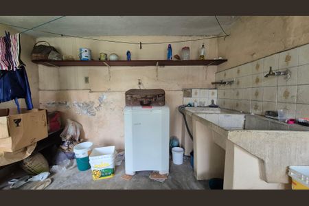 Casa à venda com 200m², 4 quartos e 3 vagasLavanderia