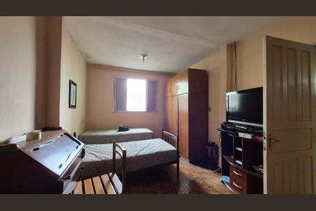 Casa à venda com 200m², 4 quartos e 3 vagasQuarto 2