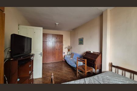 Casa à venda com 200m², 4 quartos e 3 vagasQuarto 2