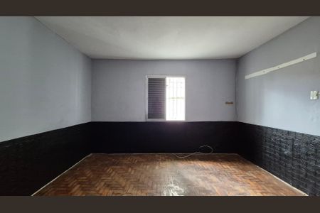 Casa à venda com 200m², 4 quartos e 3 vagasQuarto - Casa 2