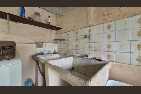 Casa à venda com 200m², 4 quartos e 3 vagasLavanderia