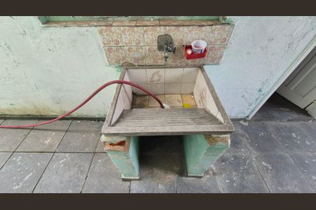 Casa à venda com 200m², 4 quartos e 3 vagasLavanderia - Casa 2