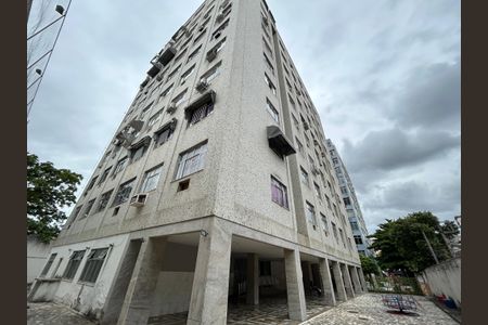 Apartamento para alugar com 60m², 1 quarto e 1 vagaFachada do bloco