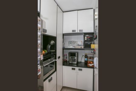 Apartamento para alugar com 86m², 2 quartos e 2 vagas Apartamento para alugar com 86m², 2 quartos e 2 vagasCozinha e Área de Serviço