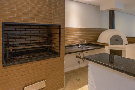 Apartamento para alugar com 86m², 2 quartos e 2 vagas Apartamento para alugar com 86m², 2 quartos e 2 vagasÁrea comum - Churrasqueira