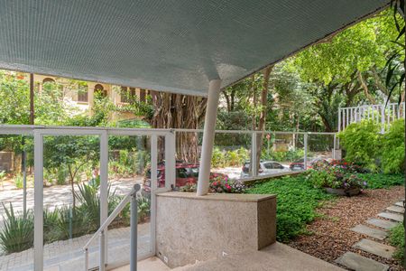 Apartamento para alugar com 150m², 3 quartos e 1 vagaÁrea comum - Entrada do Edifício