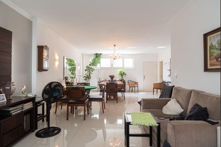 Apartamento para alugar com 150m², 3 quartos e 1 vagaSala