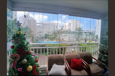 Foto 01 de apartamento à venda com 3 quartos, 71m² em Vila Isa, São Paulo