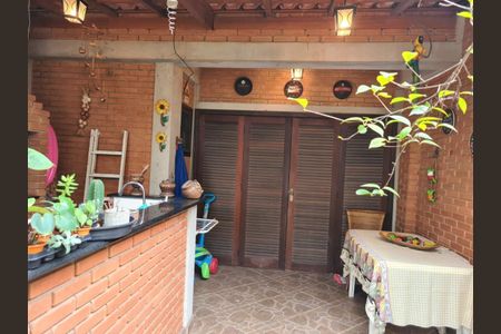 Casa à venda com 600m², 3 quartos e 3 vagasFoto 12