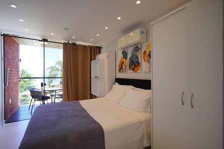 Sala - quarto de kitnet/studio para alugar com 1 quarto, 26m² em Santo Antonio de Lisboa, Florianópolis