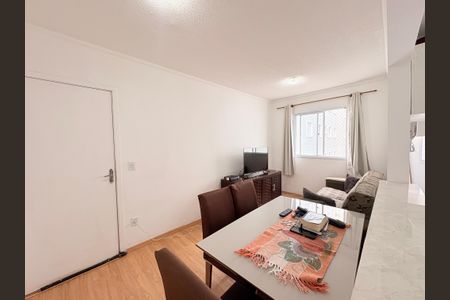 Sala de apartamento à venda com 2 quartos, 54m² em Fazenda Grande, Jundiaí