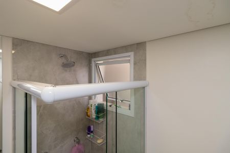 Apartamento à venda com 63m², 2 quartos e 1 vagaBanheiro da Suíte