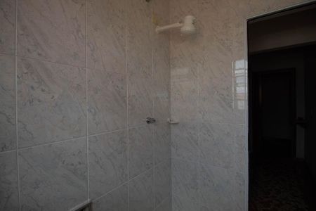 Casa à venda com 189m², 5 quartos e 3 vagasBanheiro 1