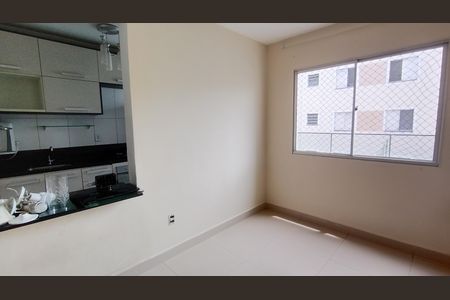 Sala de apartamento para alugar com 2 quartos, 48m² em Vila Urupes, Suzano