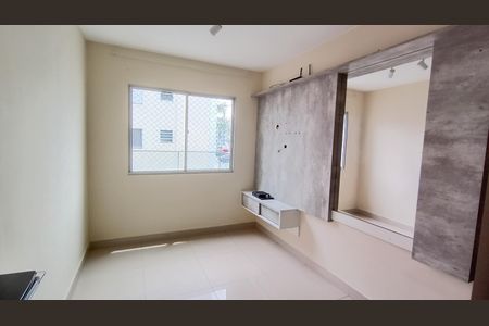 Sala  de apartamento para alugar com 2 quartos, 48m² em Vila Urupes, Suzano