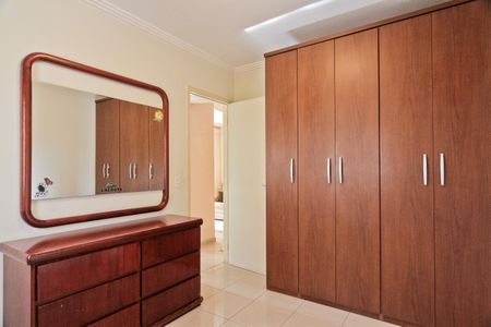 Apartamento para alugar com 62m², 2 quartos e 1 vagaQuarto