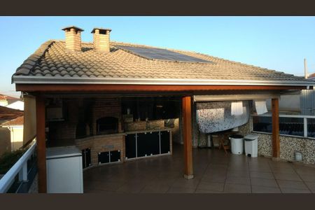 Casa à venda com 500m², 4 quartos e 4 vagasFoto 03