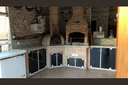 Casa à venda com 500m², 4 quartos e 4 vagasFoto 04