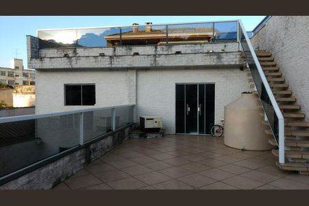 Casa à venda com 500m², 4 quartos e 4 vagasFoto 50