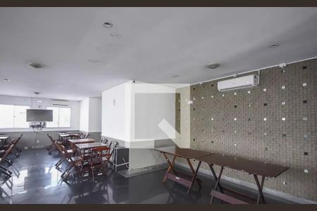 Apartamento para alugar com 47m², 2 quartos e 1 vagaÁrea comum - Salão de festas