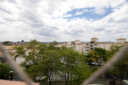 Vista Quarto 2 de apartamento para alugar com 2 quartos, 47m² em Parque Munhoz, São Paulo