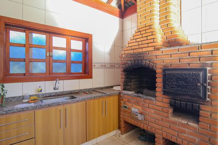 Casa para alugar com 1200m², 6 quartos e 4 vagasChurrasqueira