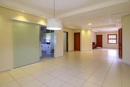 Casa para alugar com 1200m², 6 quartos e 4 vagasSala jantar