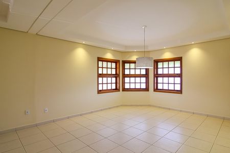 Casa para alugar com 1200m², 6 quartos e 4 vagasSala jantar