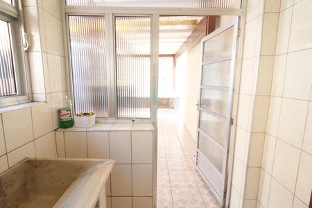 Casa à venda com 245m², 3 quartos e 2 vagasÁrea de Serviço