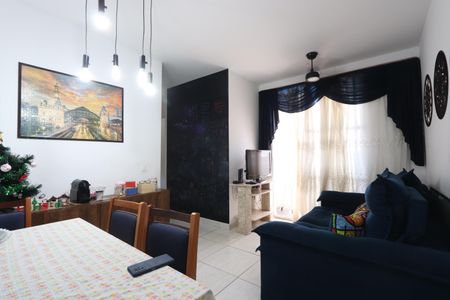 Sala de apartamento à venda com 3 quartos, 62m² em Jardim Guairaca, São Paulo