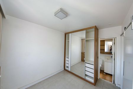 Suíte de apartamento para alugar com 1 quarto, 41m² em Sítio da Figueira, São Paulo