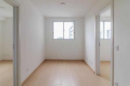 Sala de apartamento para alugar com 2 quartos, 35m² em Jardim Peri Peri, São Paulo