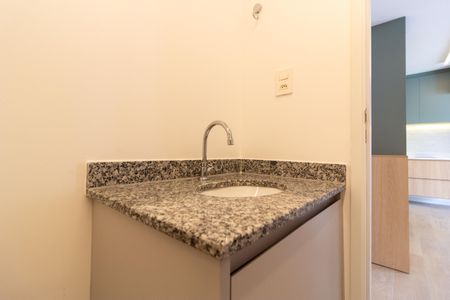 Apartamento para alugar com 34m², 1 quarto e sem vaga Apartamento para alugar com 34m², 1 quarto e sem vagaBanheiro