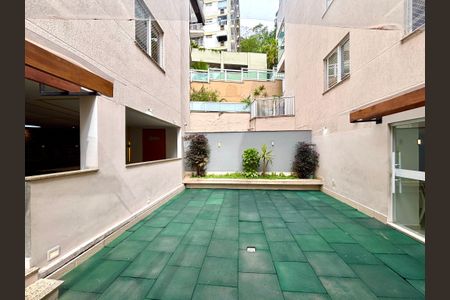 Apartamento à venda com 153m², 3 quartos e 2 vagasÁrea comum