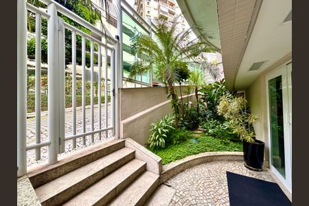 Apartamento à venda com 153m², 3 quartos e 2 vagasPortaria