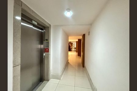 Apartamento à venda com 153m², 3 quartos e 2 vagasPortaria